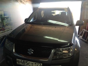 Установка лобового стекла Suzuki Grand Vitara 2005-